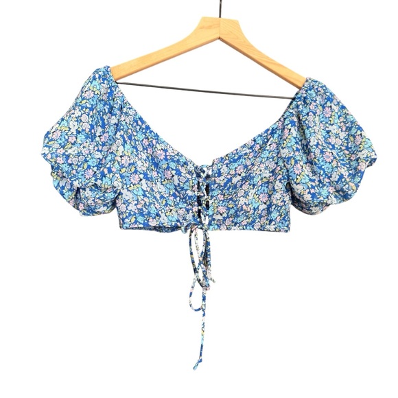 Floral Blue Women's Top - Picture 2 of 6